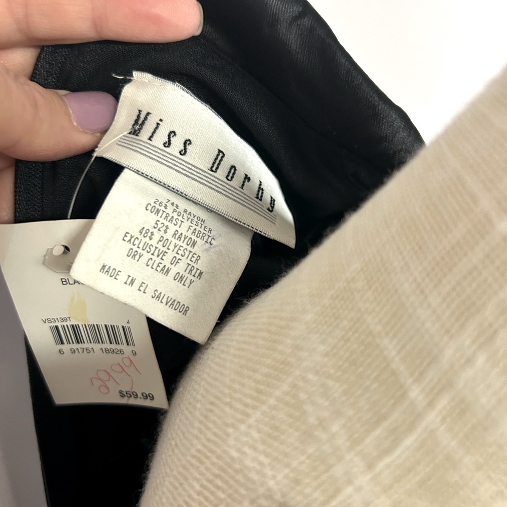 Women’s long sleeve size 8 black one piece dress. Jacket look-but all attached. - Picture 8 of 11